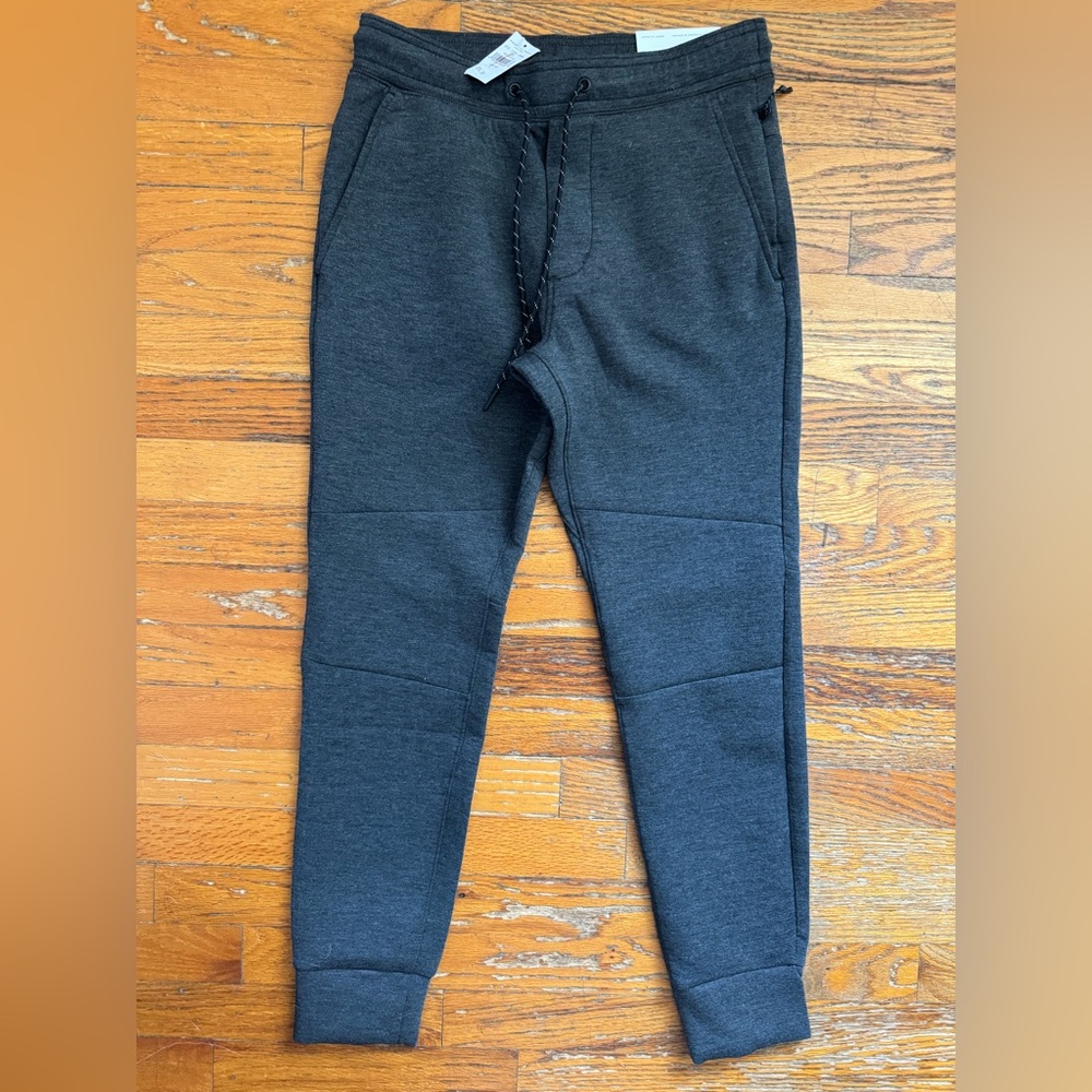 NWT American Eagle Mens Active Joggers